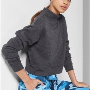 Wild fable gray cropped sweatshirt - size L